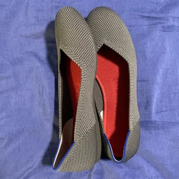 Rothys The Flat Charcoal Gray w/Red Insole Size 7.5 Flats - Picture 6 of 6